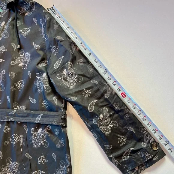Capelli of New York Black Paisley Rain Coat Belt Hood Large - Picture 10 of 12